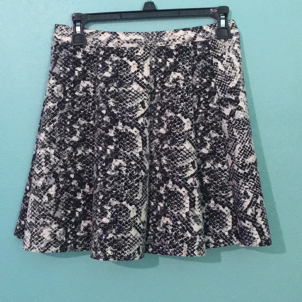 Abercrombie & Fitch snakeskin print skirt